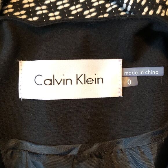 Calvin Klein black & white zip up blazer/ coat - Picture 3 of 9